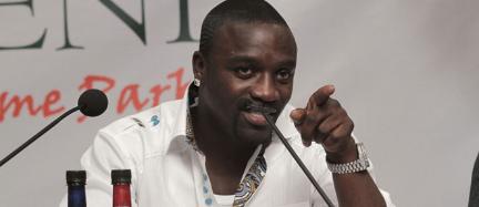 African American artiste Akon speaks at a press conference in Nairobi in this file photo. The celebrity has rolled out an ambitious plan to power one million African homes by the end of 2014.