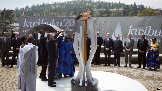 President Paul Kagame and UN chief Ban Ki-moon lit the torch