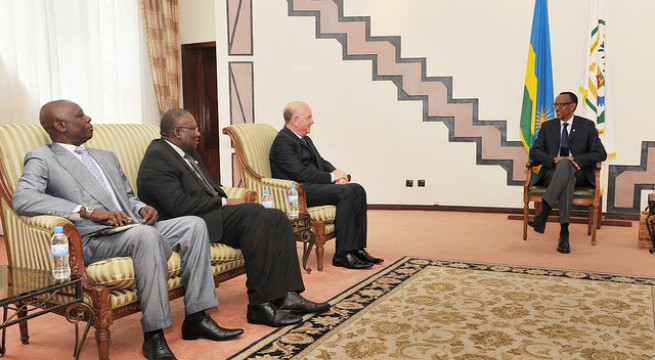 President Kagame meeting AU and IN envoys at his office in Kigali, Rwanda on Thursday