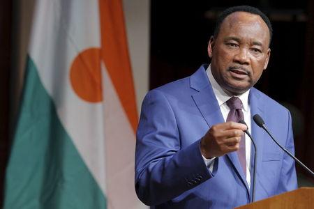 Issoufou Mahamadou, President of Niger, answers a question from a student in the audience following a speech at the John F. Kennedy School of Government at Harvard University in Cambridge, Massachusetts April 3, 2015. REUTERS/Brian Snyder