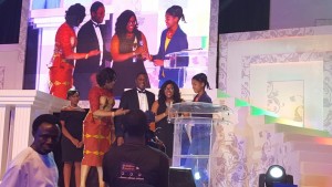 Koye Sowemimo, Head of Corporate Marketing and Abosede Modupe Alimi, Corporate Citizenship Manager of Samsung Electronics West Africa receives the Award for Best Company in Youth Focused CSR at the 2015 SERAS Awards