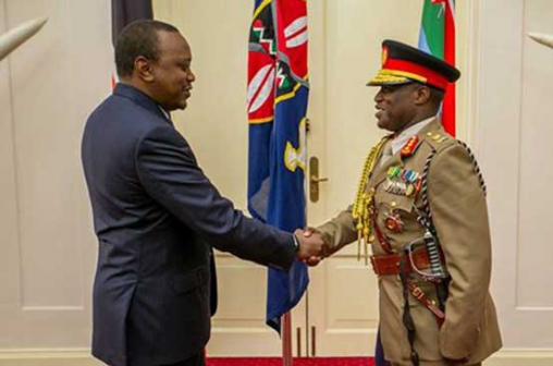 President Uhuru Kenyatta with Lieutenant General Robert Kibochi