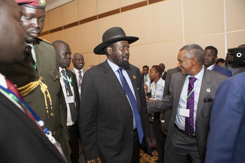 South Sudan's president Salva Kiir arrives to attend the Intergovernmental Authority on Development (IGAD) 29th Extraordinary Summit, on January 29, 2015 in Addis Ababa (AFP Photo/Zacharias Abubeker)