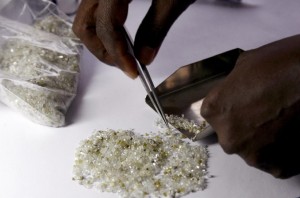 The export of diamonds from the Central African Republic was banned in 2013 under the Kimberley Process, which aims to stem the flow of so-called "conflict diamonds" (AFP Photo/Issouf Sanogo)