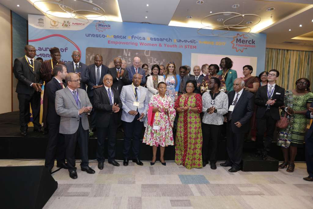 Prof. Frank Stangenberg-Haverkamp, Chairman of the Executive Board of E. Merck KG, President of the Republic of Mauritius, Her Excellency Mrs Ameenah Grurib-Fakim (centre), and Dr. Rasha Kelej, CEO of Merck Foundation pose for a group photo with ministers and dignitaries at the inauguration of the UNESCO Merck Africa Research Summit on November 28, 2017