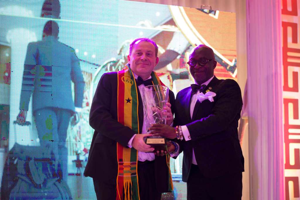 Movenpick GM Axel Hauser with head of GIPC Yofi Grant