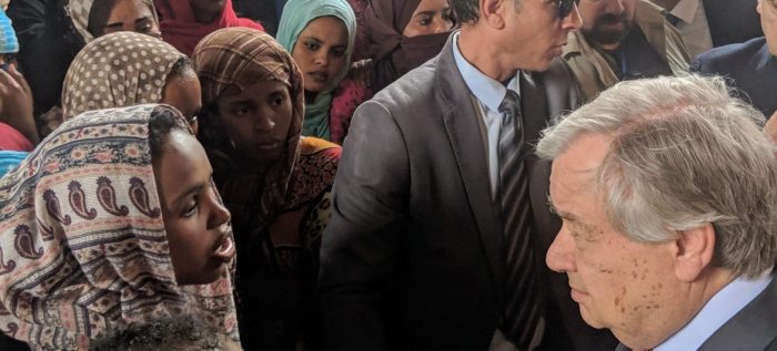 UN Secretary-General António Guterres meets refugees and migrants in a detention centre in Tripoli, Libya. 4 April 2019. © UN Photo/Florencia Soto Niño
