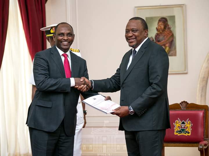 President Kenyatta receiving the census results.Photo State House
