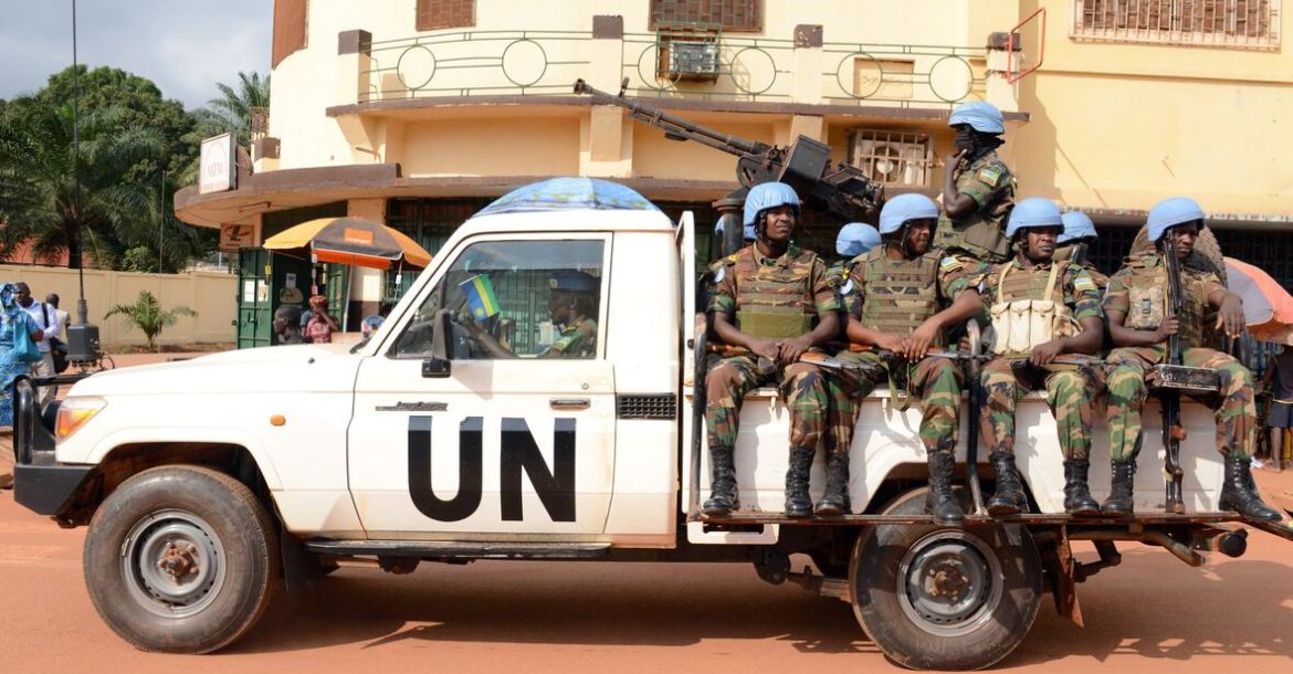 A vehicle of the Rwandan peacekeepers in Central African Republic on December 9, 2014 (Photo AFP)
