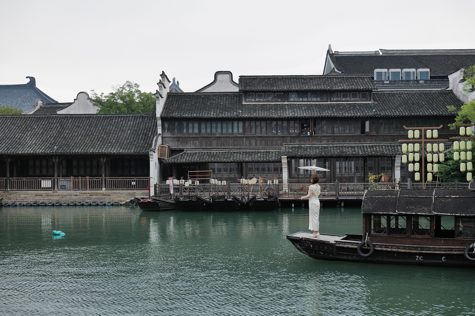 Hong Kong Influencer Lands in Jiaxing, Kicks Off "Relaxing Jiaxing" Creative Naming Journey
